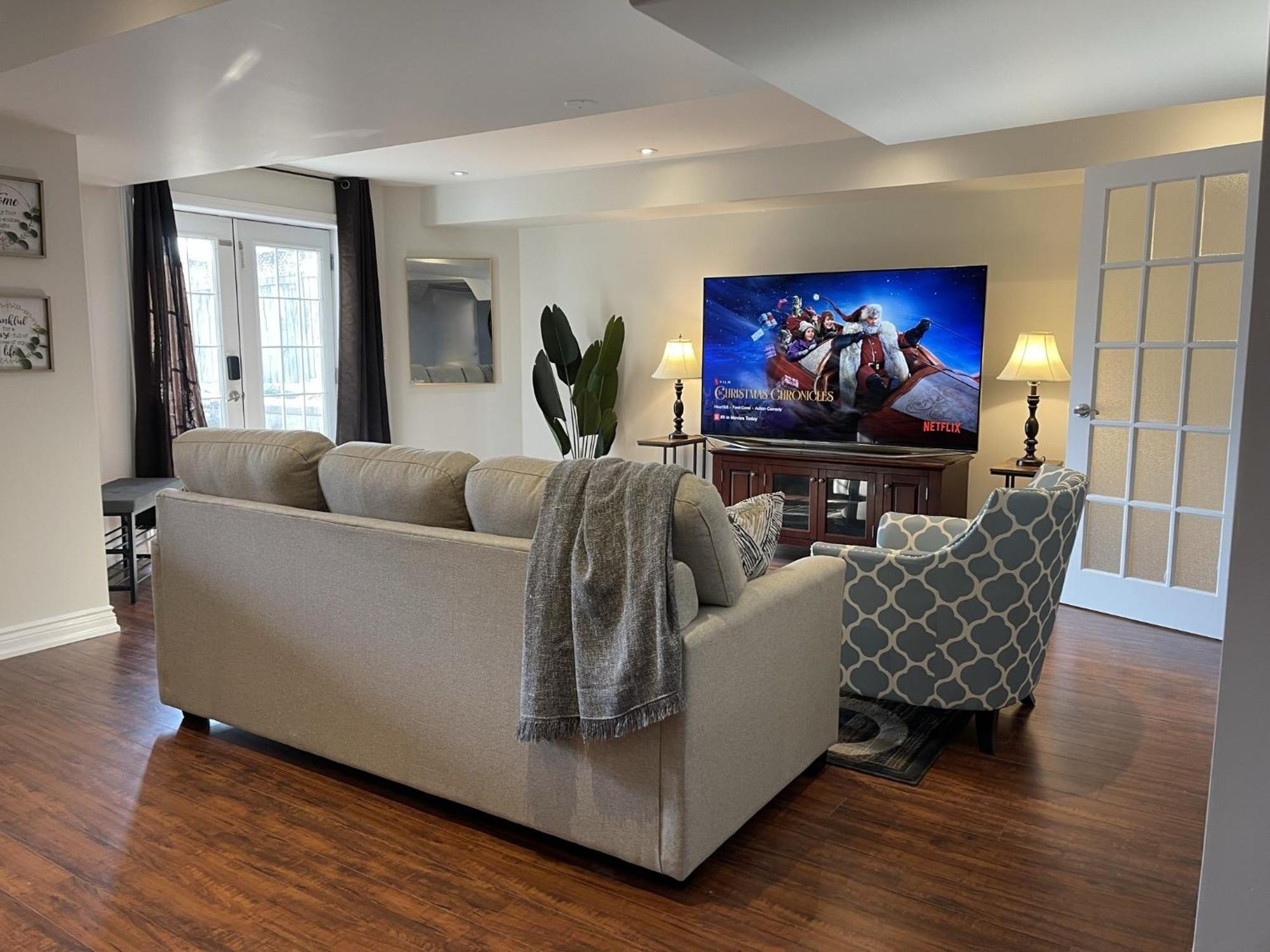Cozy Lovely Ravine Facing Suite. Mississauga Esterno foto
