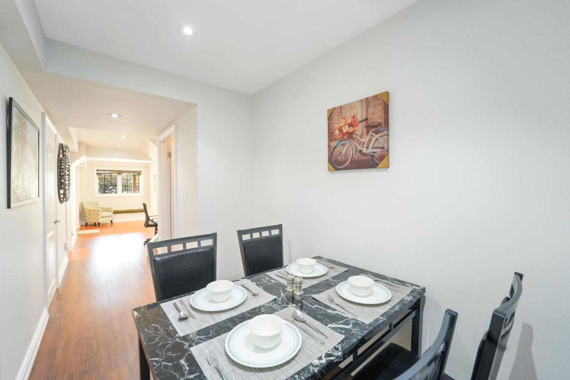 Cozy Lovely Ravine Facing Suite. Mississauga Esterno foto